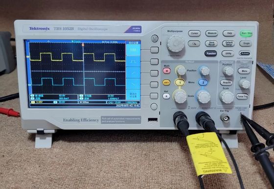 Αγορά 50 Mhz 2 Ch Ψηφιακό Φωσφορικό Οσιλοσκόπιο TBS1052B Ψηφιακό Οσιλοσκόπιο Tektronix ηλεκτρονική κατασκευή