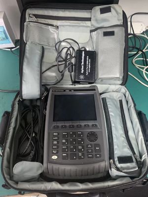 Αγορά Φορητός αναλυτής RF Agilent N9913A FieldFox με εύρος συχνότητας 4 GHz και αναλυτή διανυσματικού δικτύου ηλεκτρονική κατασκευή