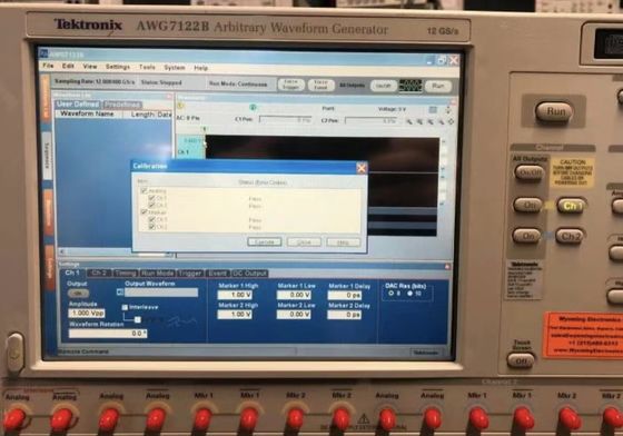 Αγορά AWG7122B 12 GS/s Tektronix Αυθαίρετη γεννήτρια κύματος 2 Ch ηλεκτρονική κατασκευή