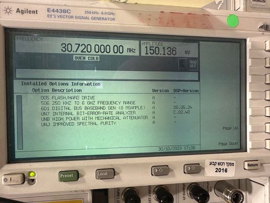 Αγορά Κλειδί/Agilent E4438C φορητός γεννήτης σήματος ESG RF ανθεκτικός ηλεκτρονική κατασκευή