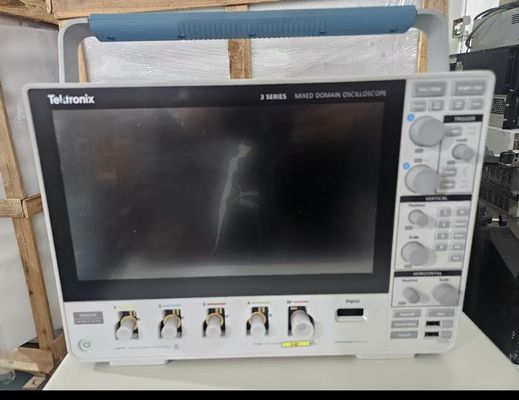 Αγορά Μεταχειρισμένο Tektronix 3 Series MDO Παλμογράφος Μικτού Πεδίου με Εύρος Ζώνης 1 GHz Ρυθμό Δειγματοληψίας 5 GS/s και 16 Ψηφιακά Κανάλια ηλεκτρονική κατασκευή