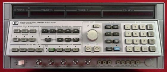 Αγορά Keysight 8341B Συνθετικός Γεννήτρια Σήματος 10 MHz έως 20 GHz με Χαμηλό Θόρυβο Ψευδούς και Διαμόρφωση Παλμού AM FM ηλεκτρονική κατασκευή