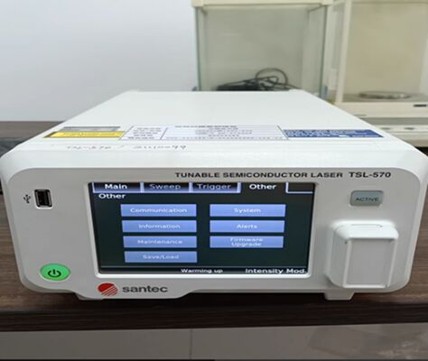 Αγορά Santec TSL-570 Λέιζερ Συντονιζόμενης Ισχύος Λέιζερ Συντονιζόμενου Μήκους Κύματος Ευρεία Γκάμα Συντονισμού Σειρά: 1260 - 1360 Nm / 1500 - 1630 Nm ηλεκτρονική κατασκευή