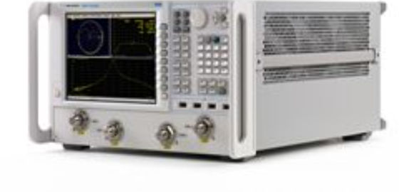 Πρακτική συσκευή ανάλυσης δικτύων 43.5GHz Agilent PNA, Keysight N5224A VNA
