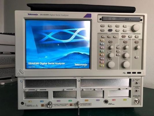 Ψηφιακός Αναλυτής Σειριακών Δεδομένων Tektronix DSA8300 με Δειγματοληψία Ταλαντομέτρου, 16-bit A/D, Εύρος Ζώνης 70 GHz και Αυτοματοποιημένο Έλεγχο Μάσκας