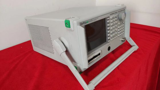 Συσκευή ανάλυσης 9 φάσματος Anritsu MS2663C RF KHz σε 8,1 Ghz για την κινητή επικοινωνία