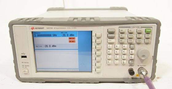 Κλειδί N9310A Generator RF σήματος 9 KHz - 3 GHz Benchtop Compact Size