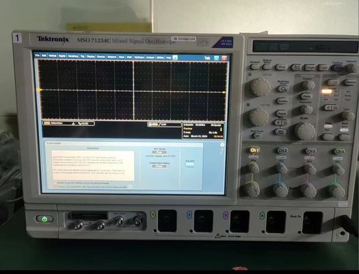 Τεκτρονίξ MSO71254C Μεικτό σήμα Οσιλοσκόπιο 4 16 Διάδρομος 12,5 GHz 50 GSs MSO70000C σειρά