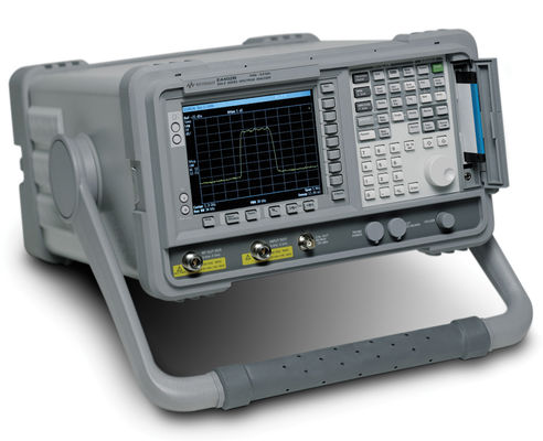 Αναλυτής φάσματος Keysight E4405B ESA-E με εύρος συχνοτήτων 9 kHz έως 13,2 GHz και εύρος θερμοκρασιών 0 έως 55 °C