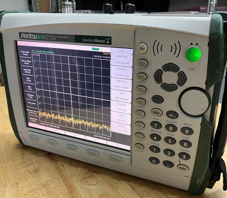 Αναλυτής φάσματος Anritsu MS2721A με πλήρη λειτουργία, φορητό 100 kHz έως 7,1 GHz